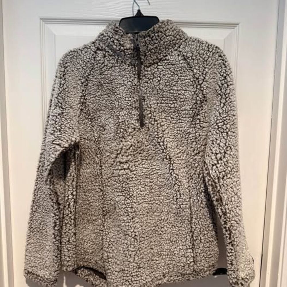 Cozy Sherpa 1/4 Zip Pullover Size M